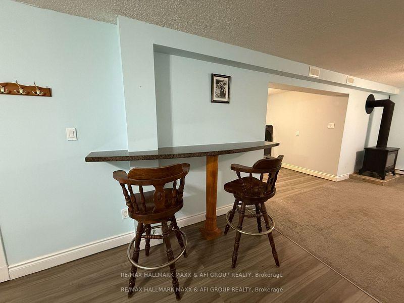 Photo 32 of 47 Metro Road S, Georgina, Keswick North — HOMEH