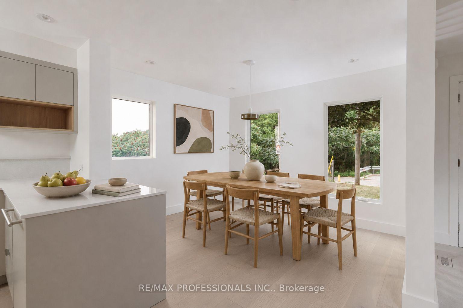 Photo 12 of 19 Arnold Avenue, Toronto, Rockcliffe-Smythe — HOMEH