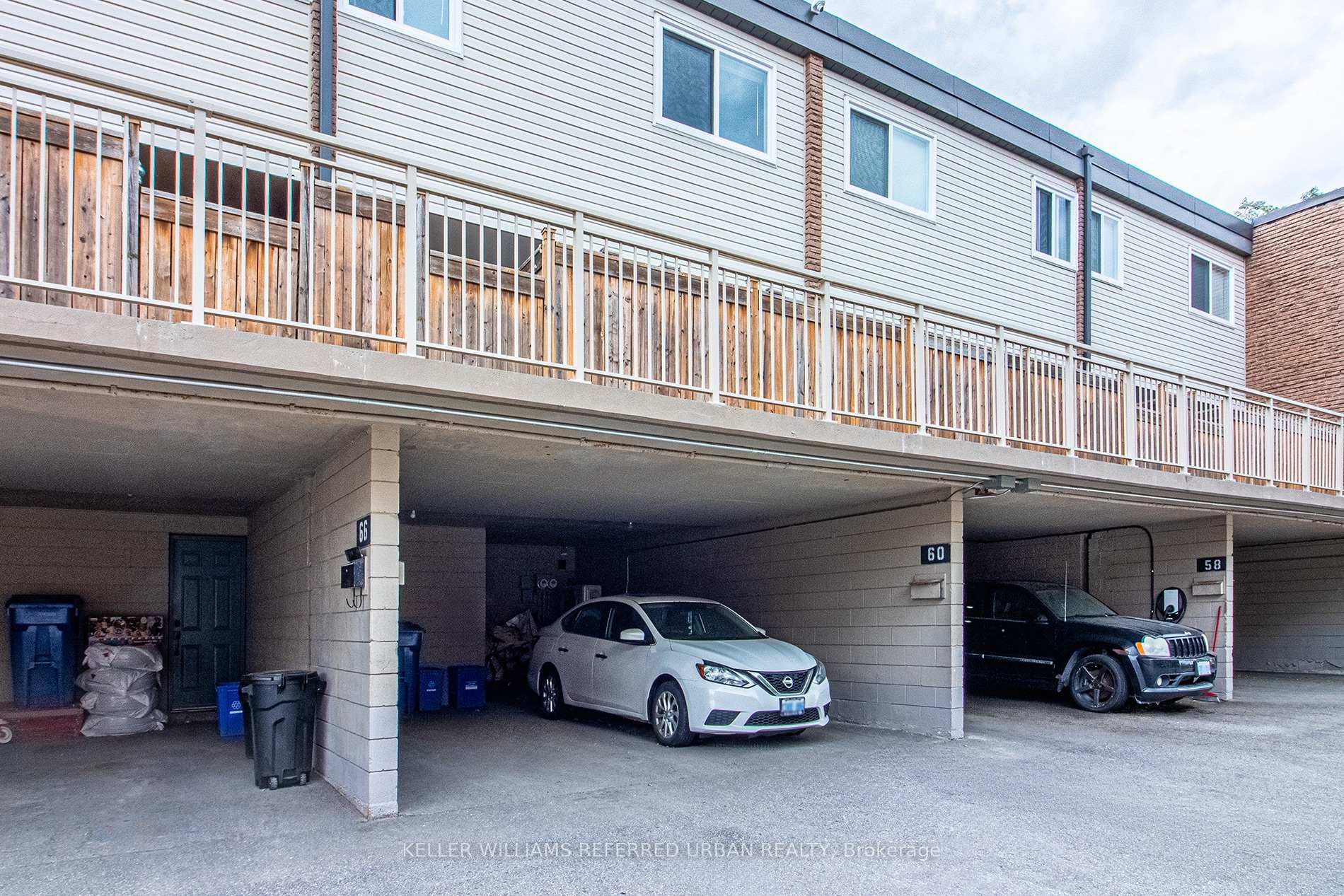 Photo 26 of 60 Springfair Avenue, Aurora, Aurora Village — HOMEH