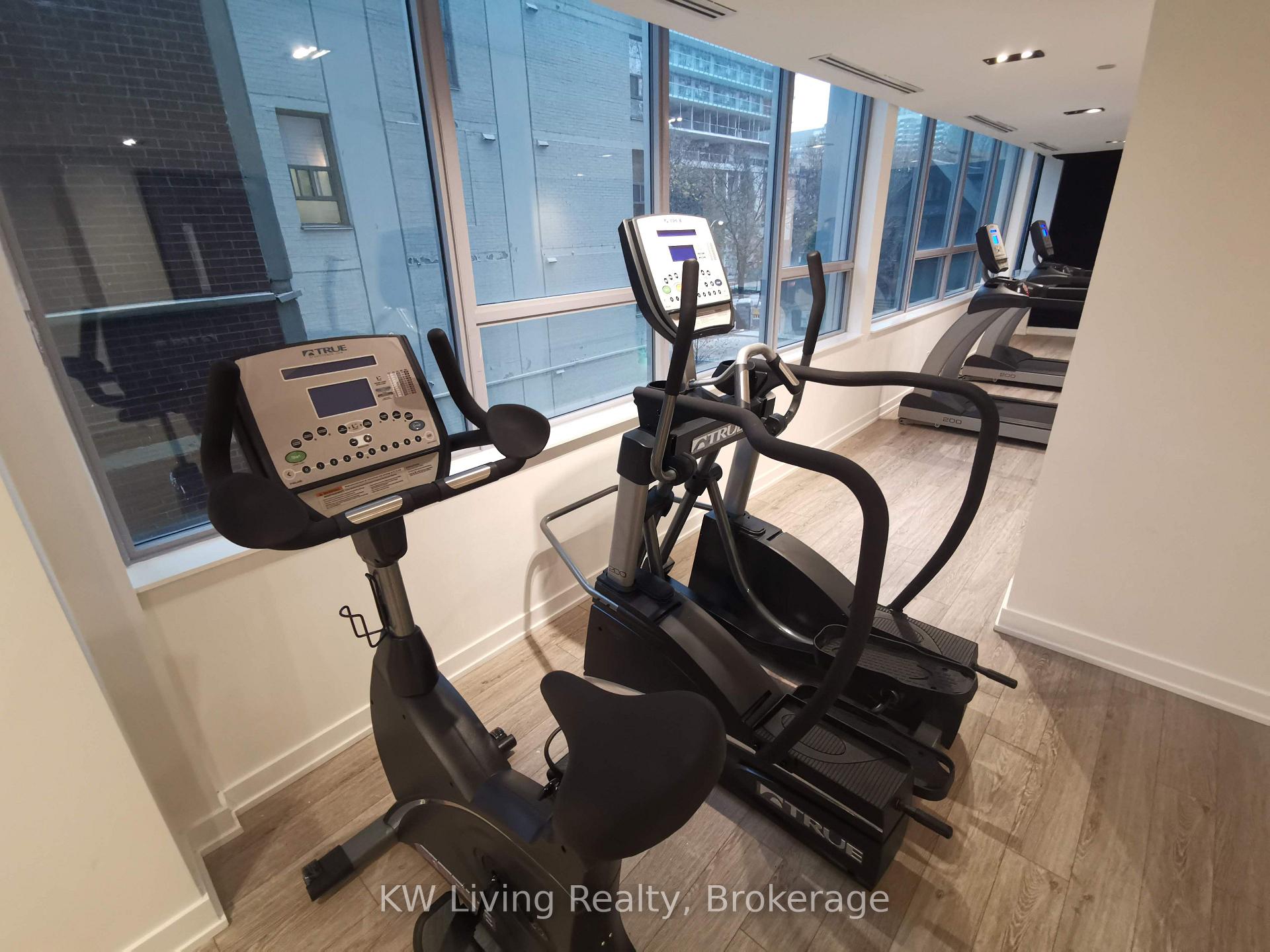 Photo 10 of Unit 501, 17 Dundonald Street, Toronto, Church-Yonge Corridor — HOMEH
