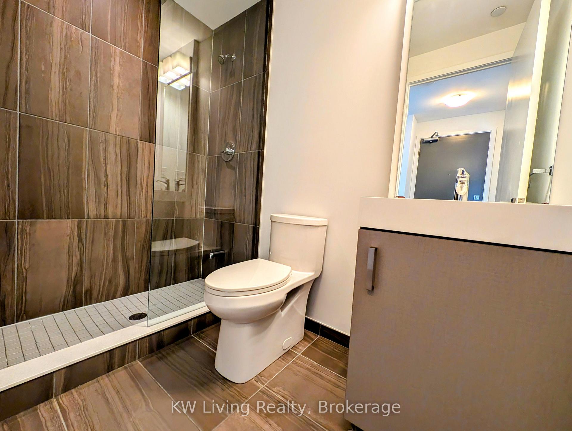 Photo 14 of Unit 501, 17 Dundonald Street, Toronto, Church-Yonge Corridor — HOMEH