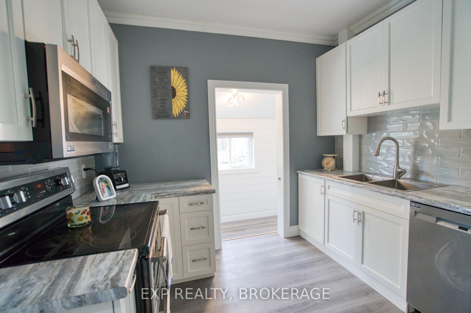 Photo 6 of 14172 Road 38, Frontenac, Frontenac Centre — HOMEH