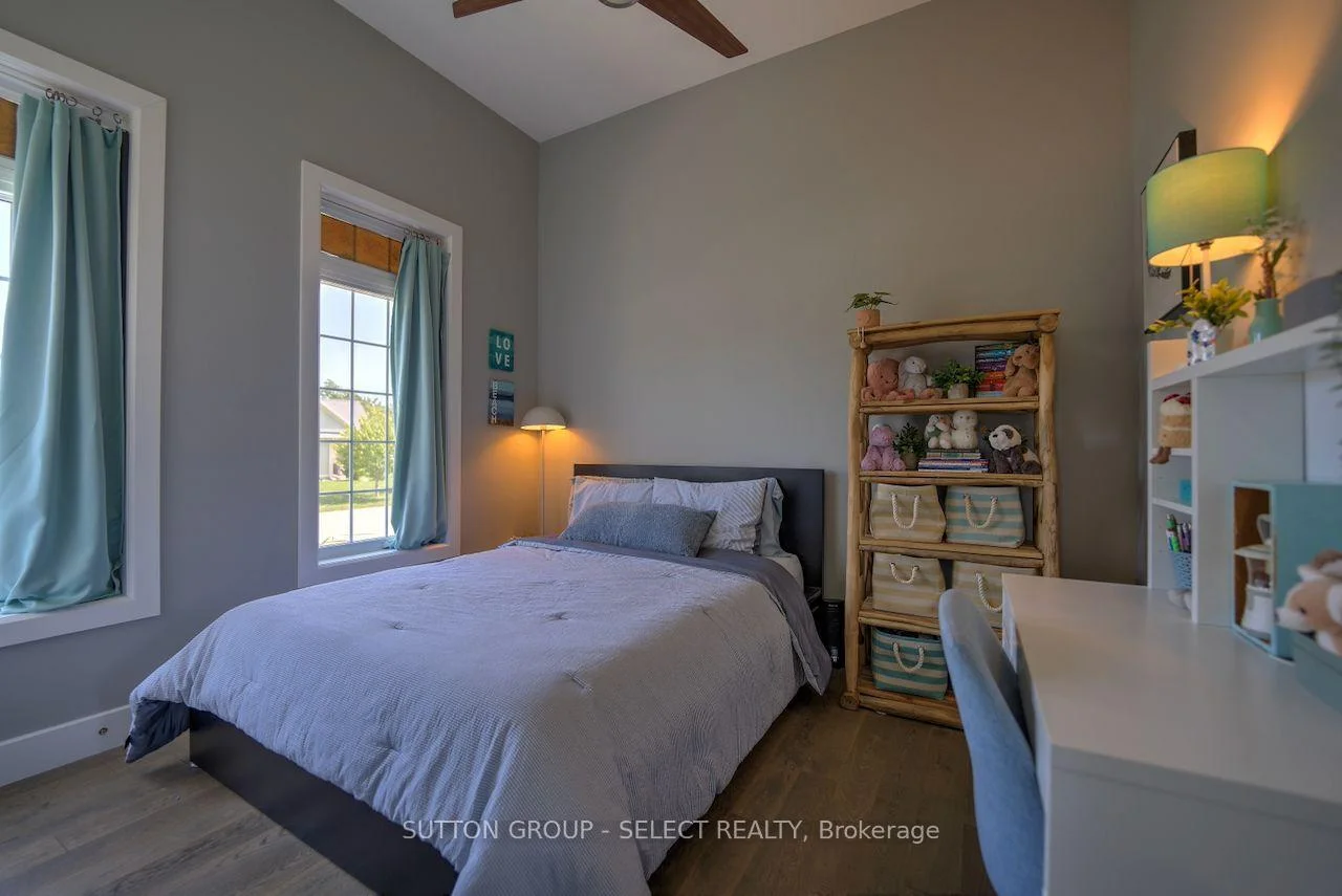 Photo 32 of 4 Brooklawn Drive, Lambton Shores, Grand Bend — HOMEH