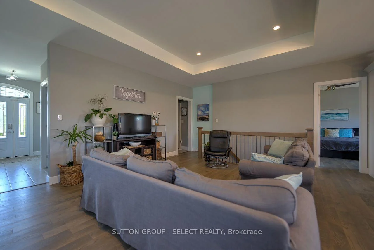 Photo 36 of 4 Brooklawn Drive, Lambton Shores, Grand Bend — HOMEH