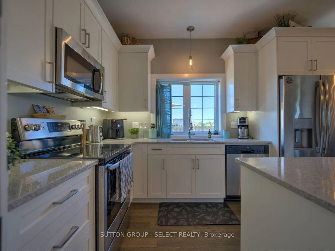 Photo 44 of 4 Brooklawn Drive, Lambton Shores, Grand Bend — HOMEH