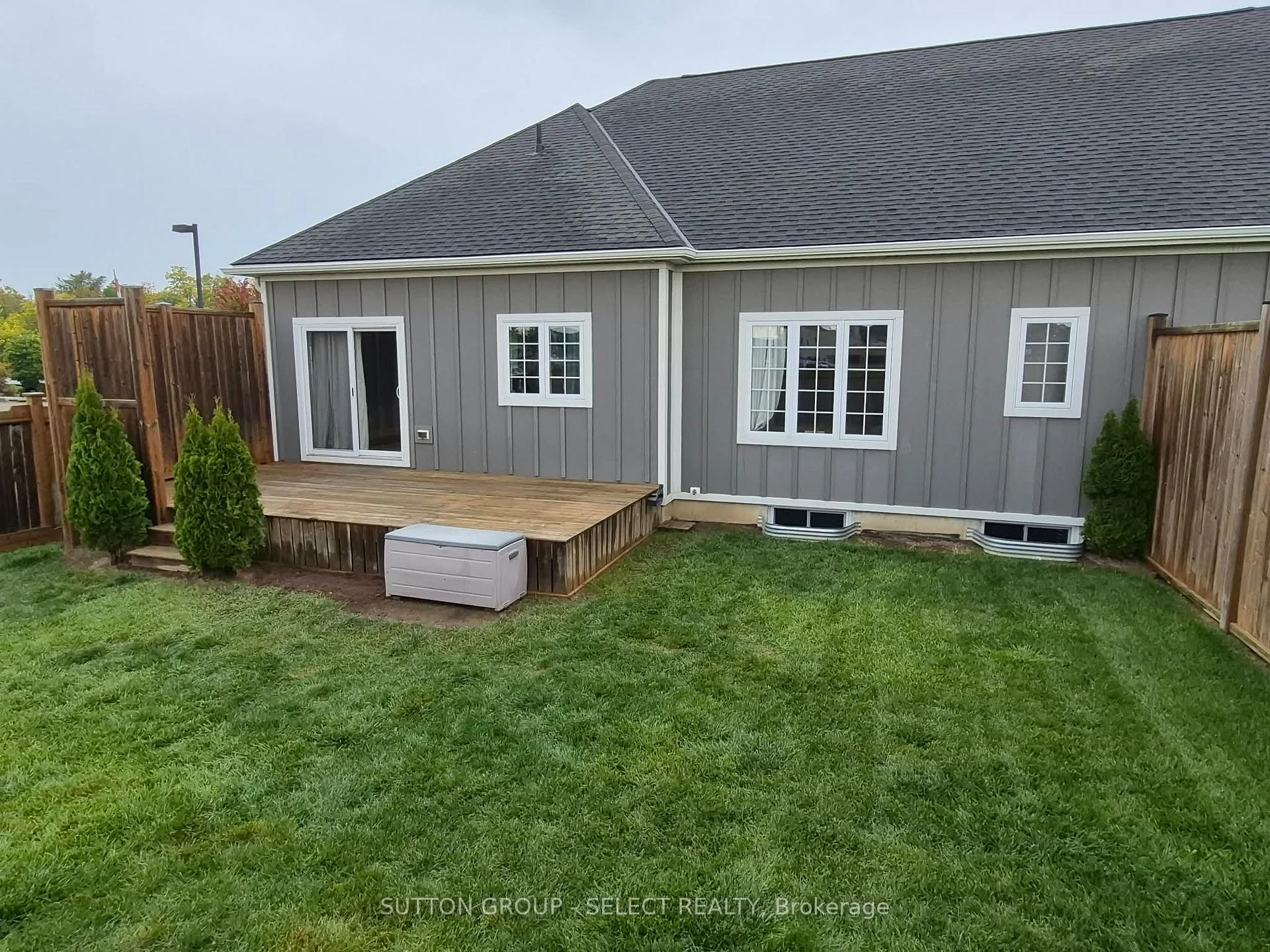 Photo 24 of 4 Brooklawn Drive, Lambton Shores, Grand Bend — HOMEH