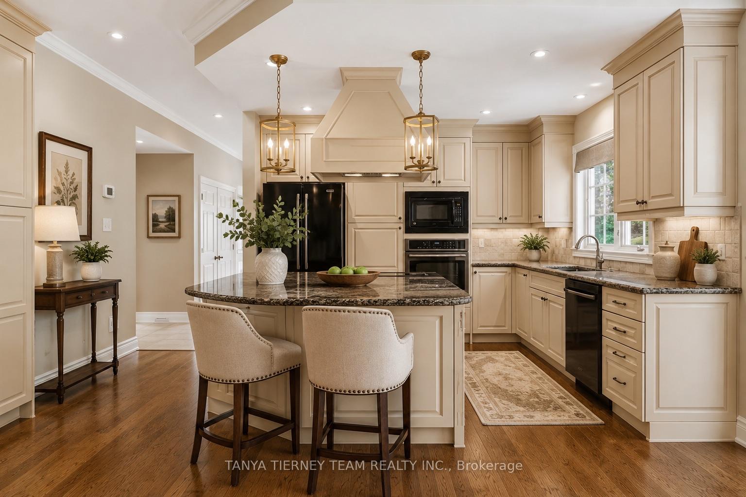Photo 13 of 75 Woodbridge Circle, Scugog, Rural Scugog — HOMEH