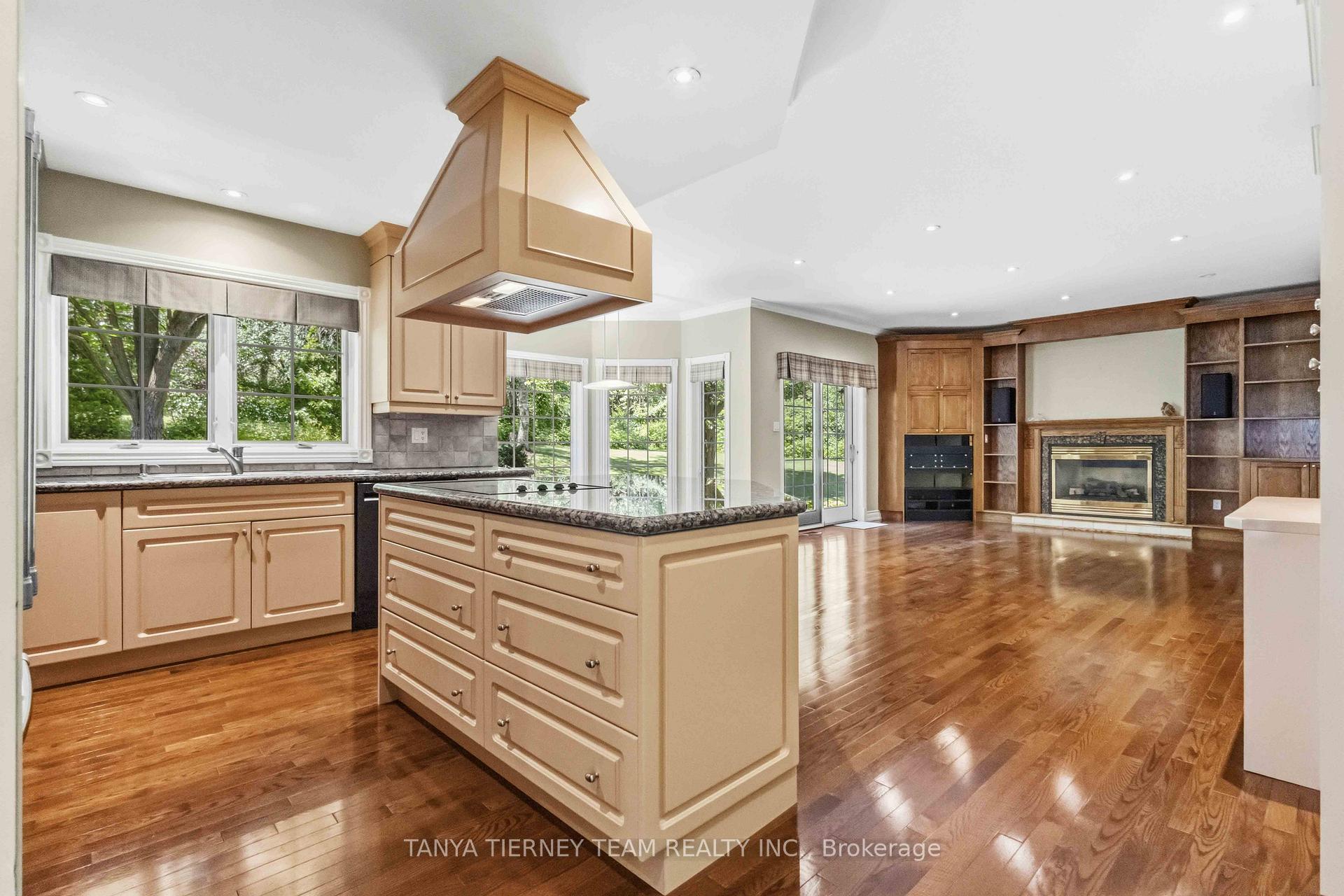 Photo 14 of 75 Woodbridge Circle, Scugog, Rural Scugog — HOMEH