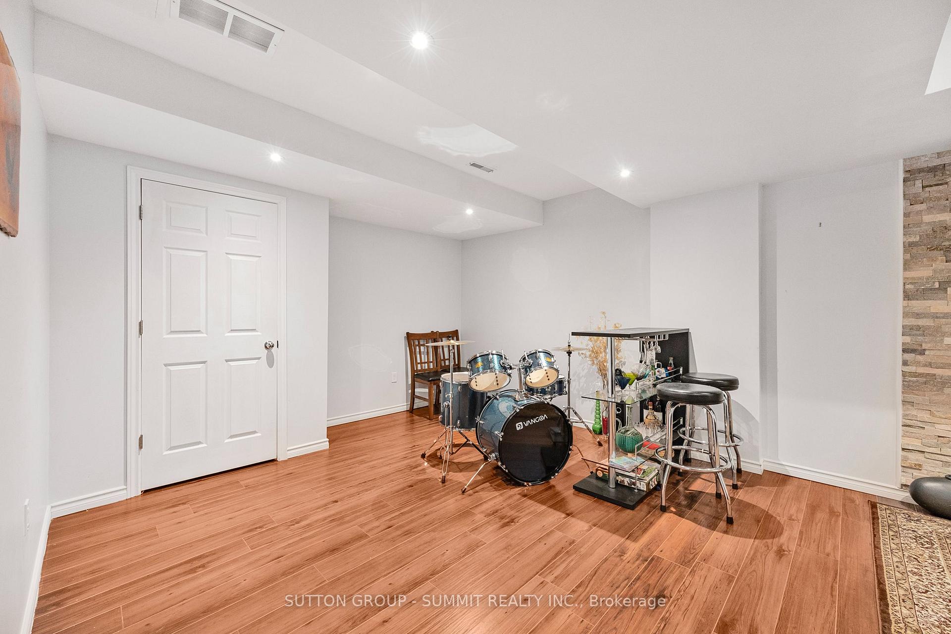 Photo 28 of 238 King Street S, New Tecumseth, Alliston — HOMEH