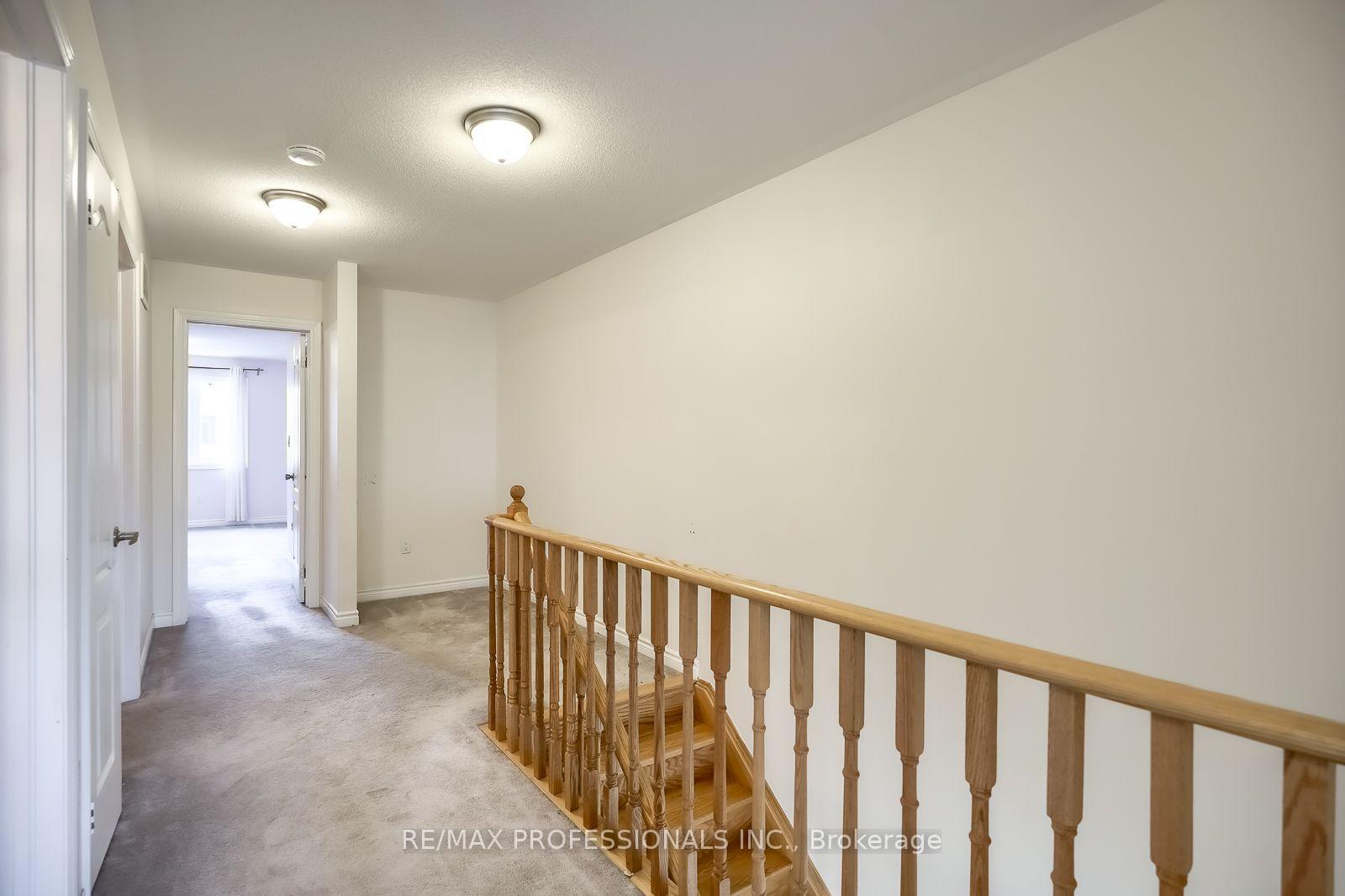Photo 23 of 13 Yately Street, Brampton, Northwest Brampton — HOMEH