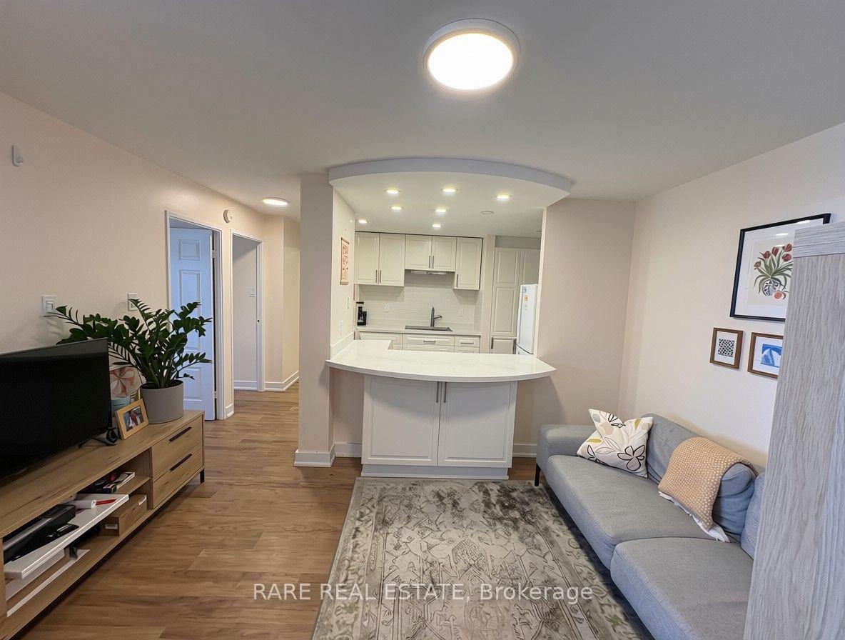 Photo 7 of Unit 704, 105 McCaul Street, Toronto, Kensington-Chinatown — HOMEH