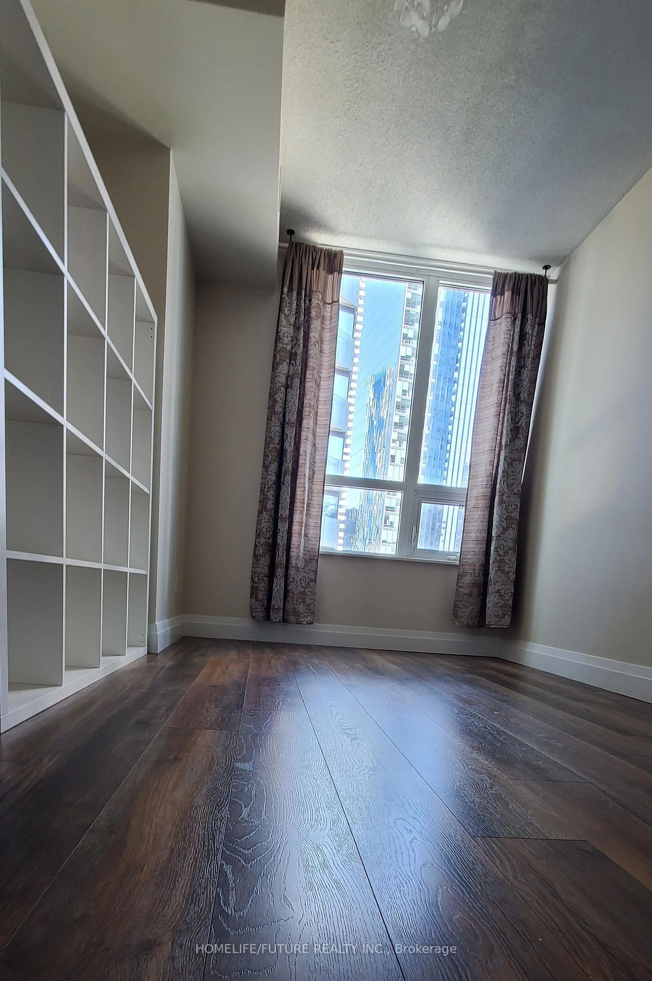 Photo 21 of Unit 1109, 19 Grand Trunk Crescent, Toronto, Waterfront Communities — HOMEH