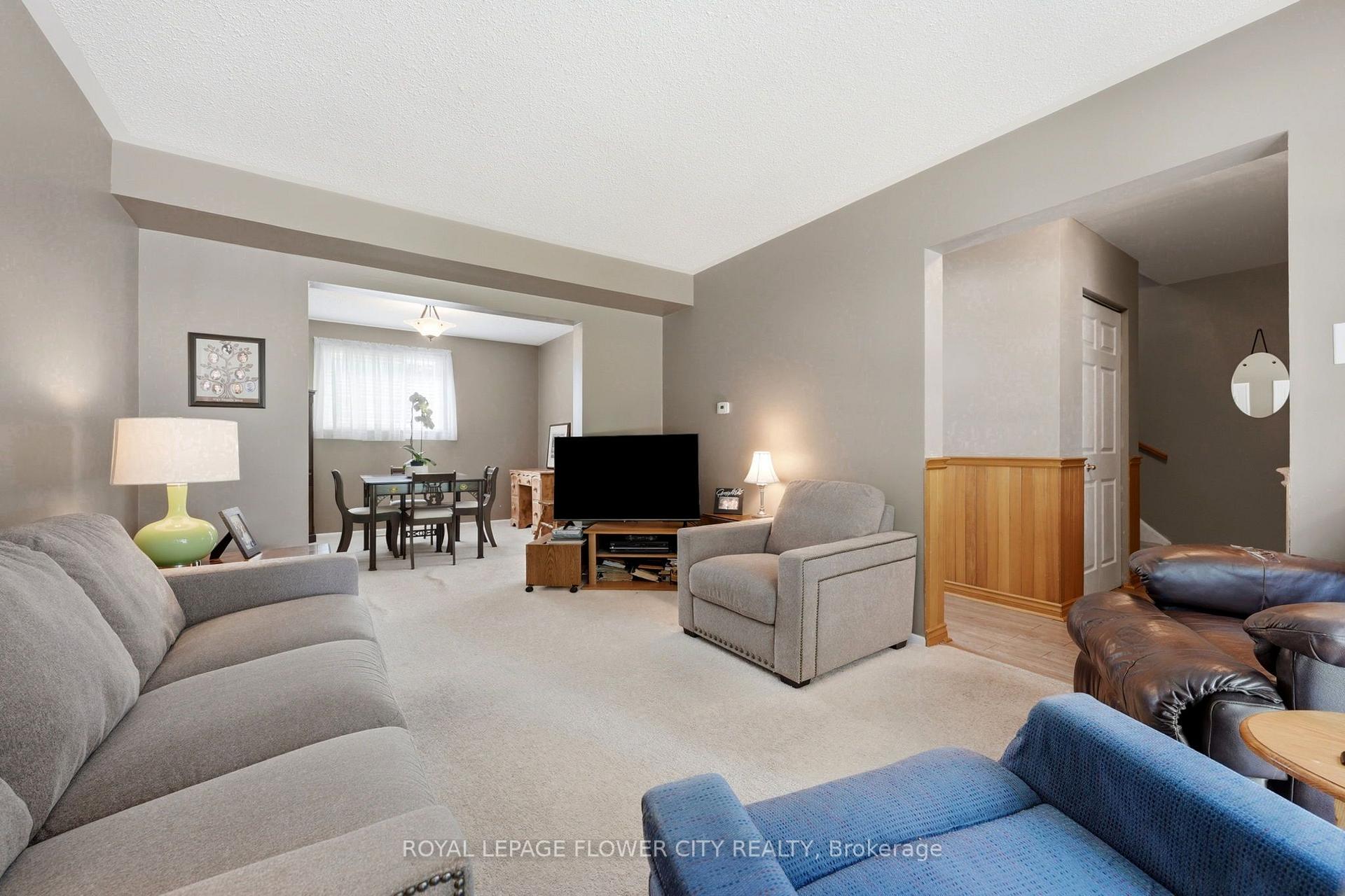 Photo 6 of 132 Fallingdale Crescent, Brampton, Southgate — HOMEH