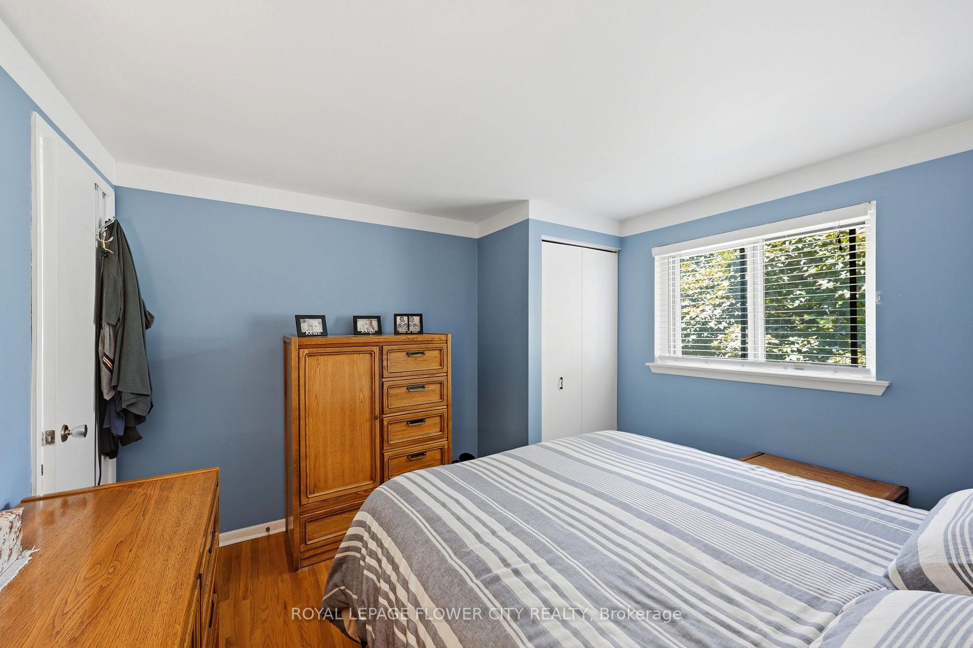 Photo 19 of 132 Fallingdale Crescent, Brampton, Southgate — HOMEH