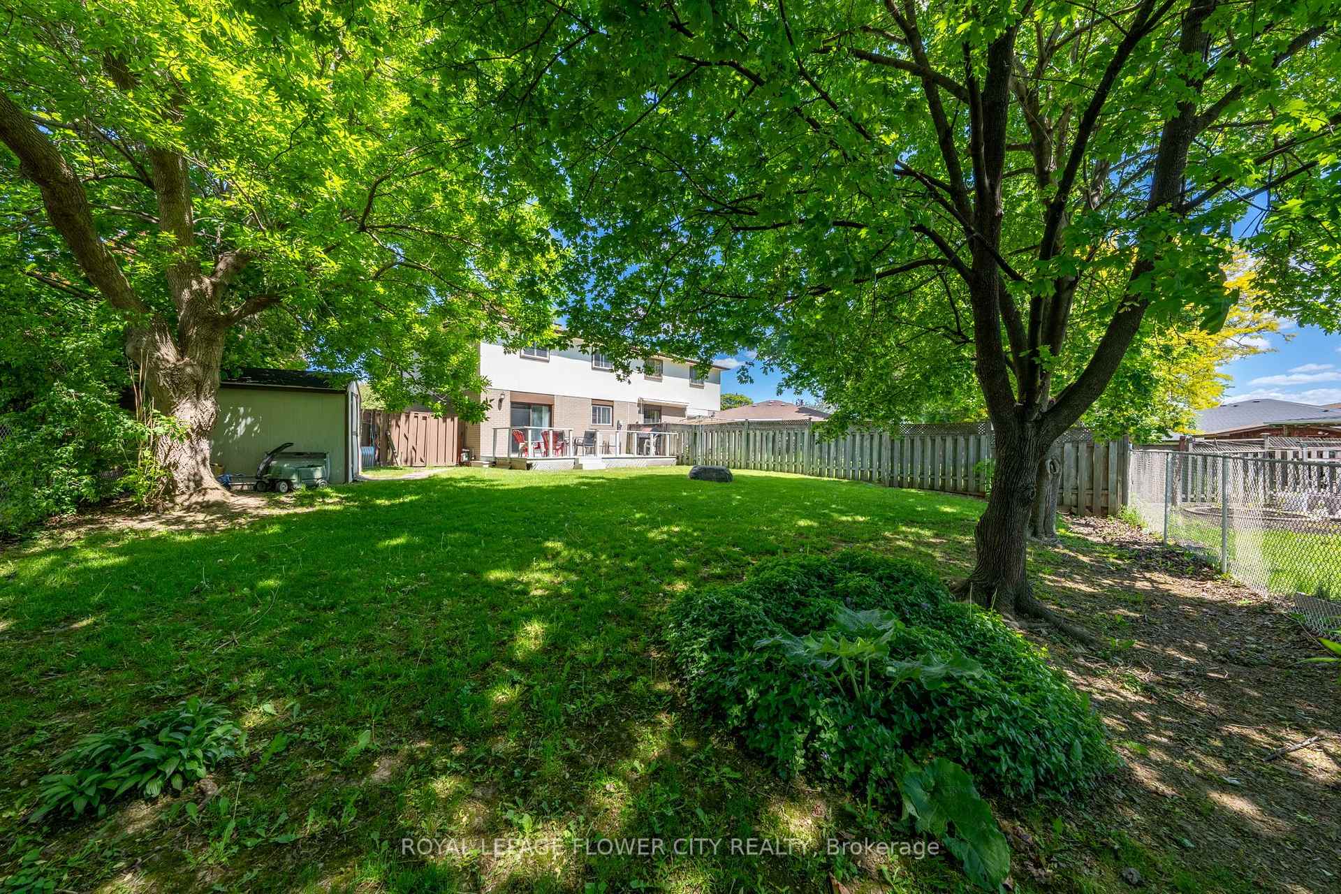Photo 35 of 132 Fallingdale Crescent, Brampton, Southgate — HOMEH