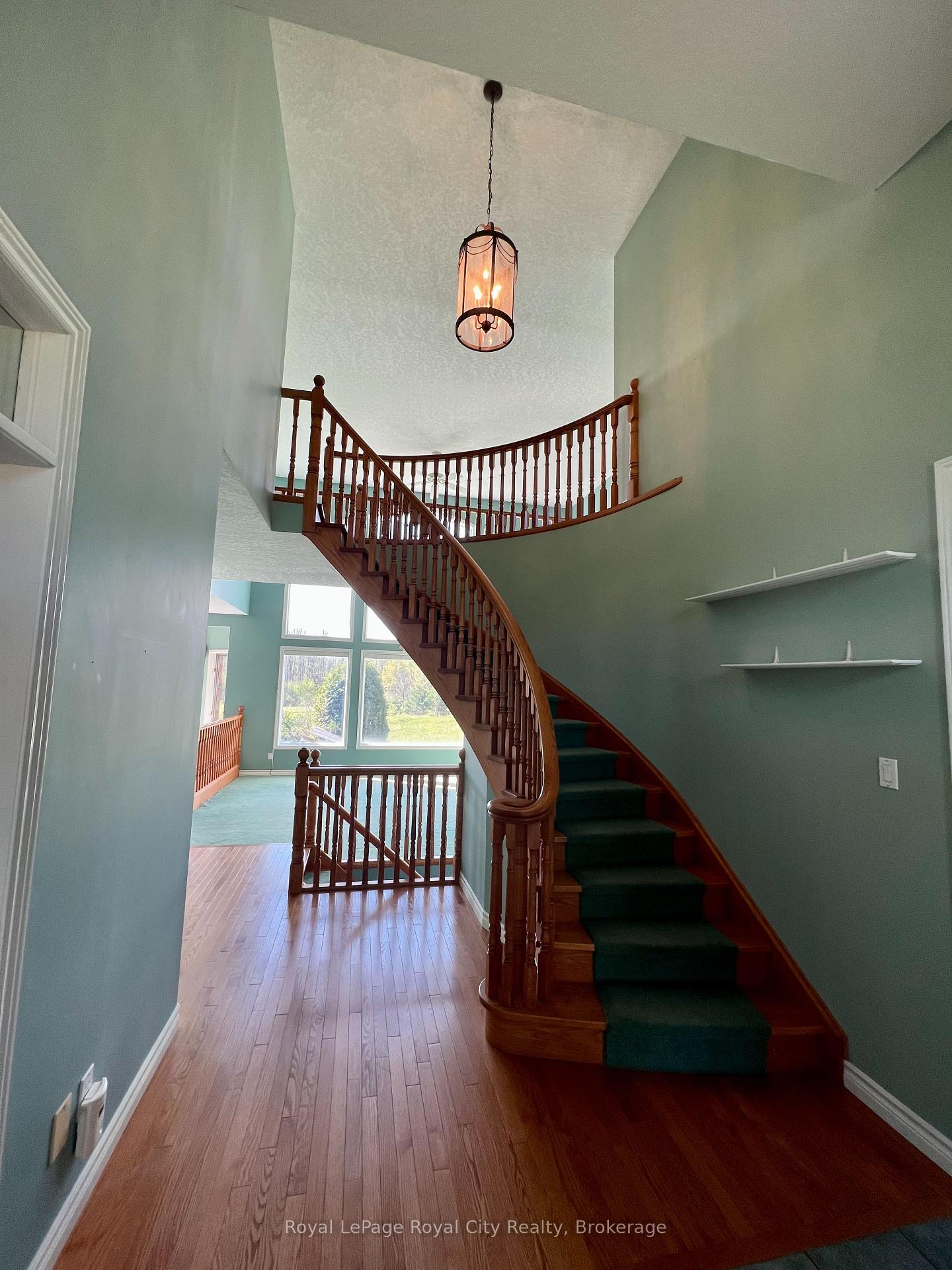 Photo 3 of Unit MAIN, 287 Clair Road E, Guelph, Pineridge/Westminster Woods — HOMEH