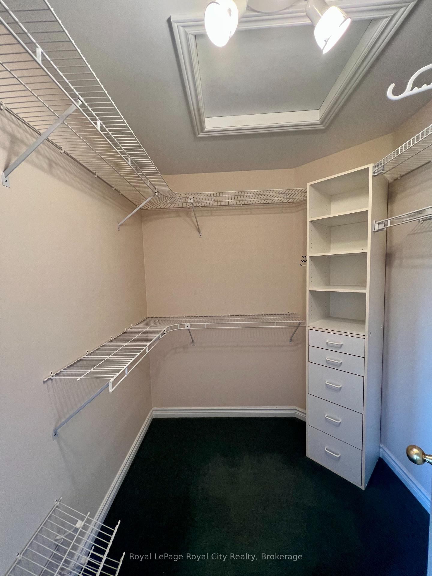 Photo 10 of Unit MAIN, 287 Clair Road E, Guelph, Pineridge/Westminster Woods — HOMEH