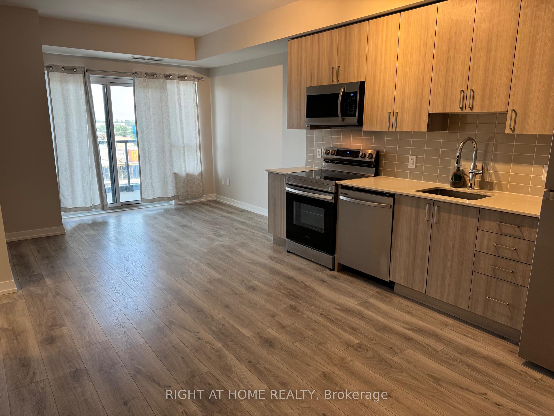 Photo 19 of Unit 602, 1455 Celebration Drive, Pickering, Bay Ridges — HOMEH