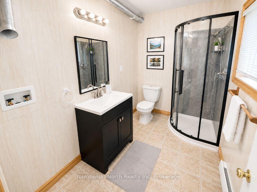 Photo 10 of 98 West Ham Lake Road, Killarney — HOMEH