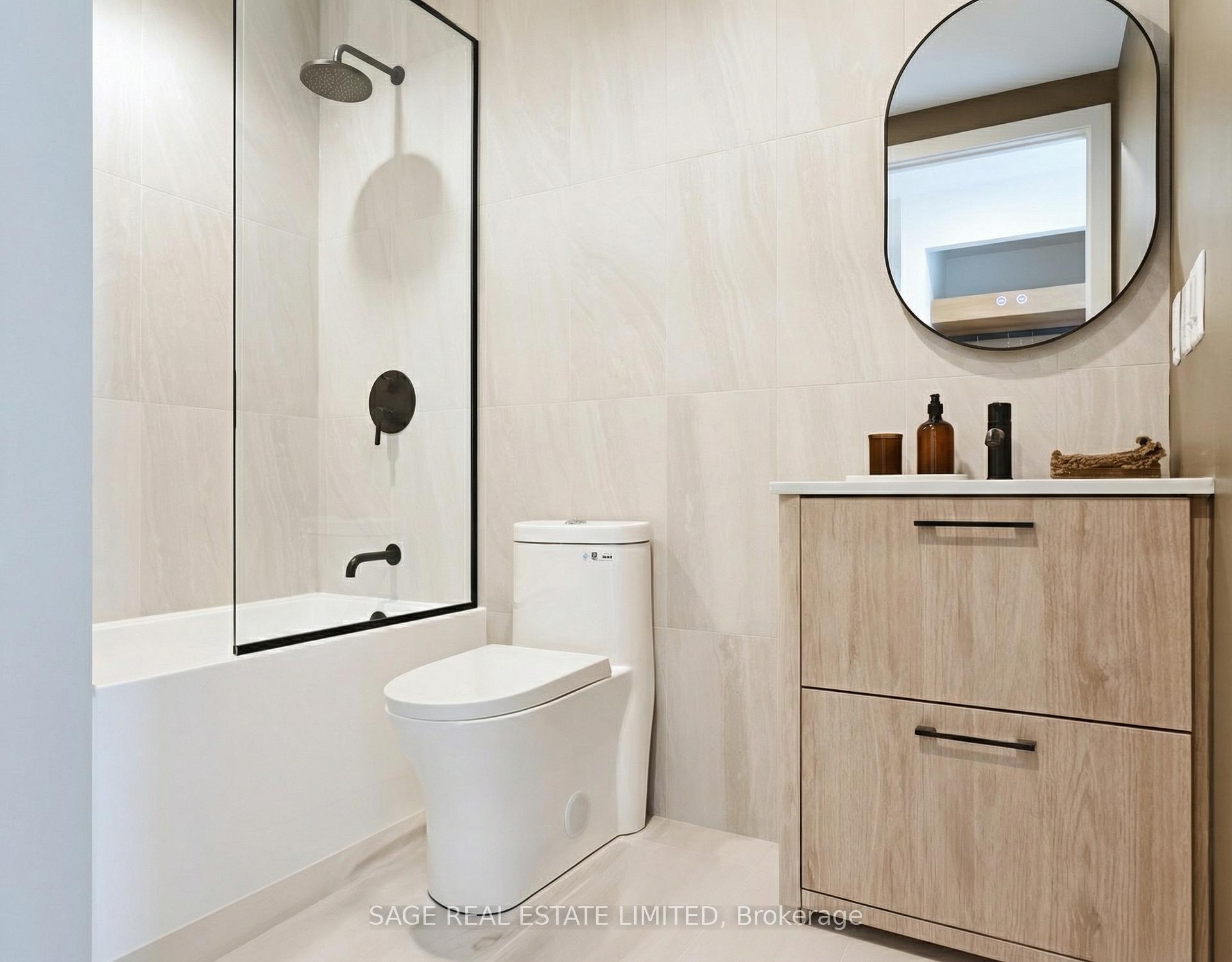 Photo 9 of Unit 101, 109 Erskine Avenue, Toronto, Mount Pleasant West — HOMEH