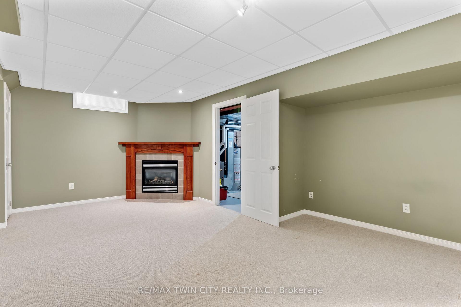 Photo 24 of 129 Kovac Road, Cambridge, Greenway-Chaplin — HOMEH