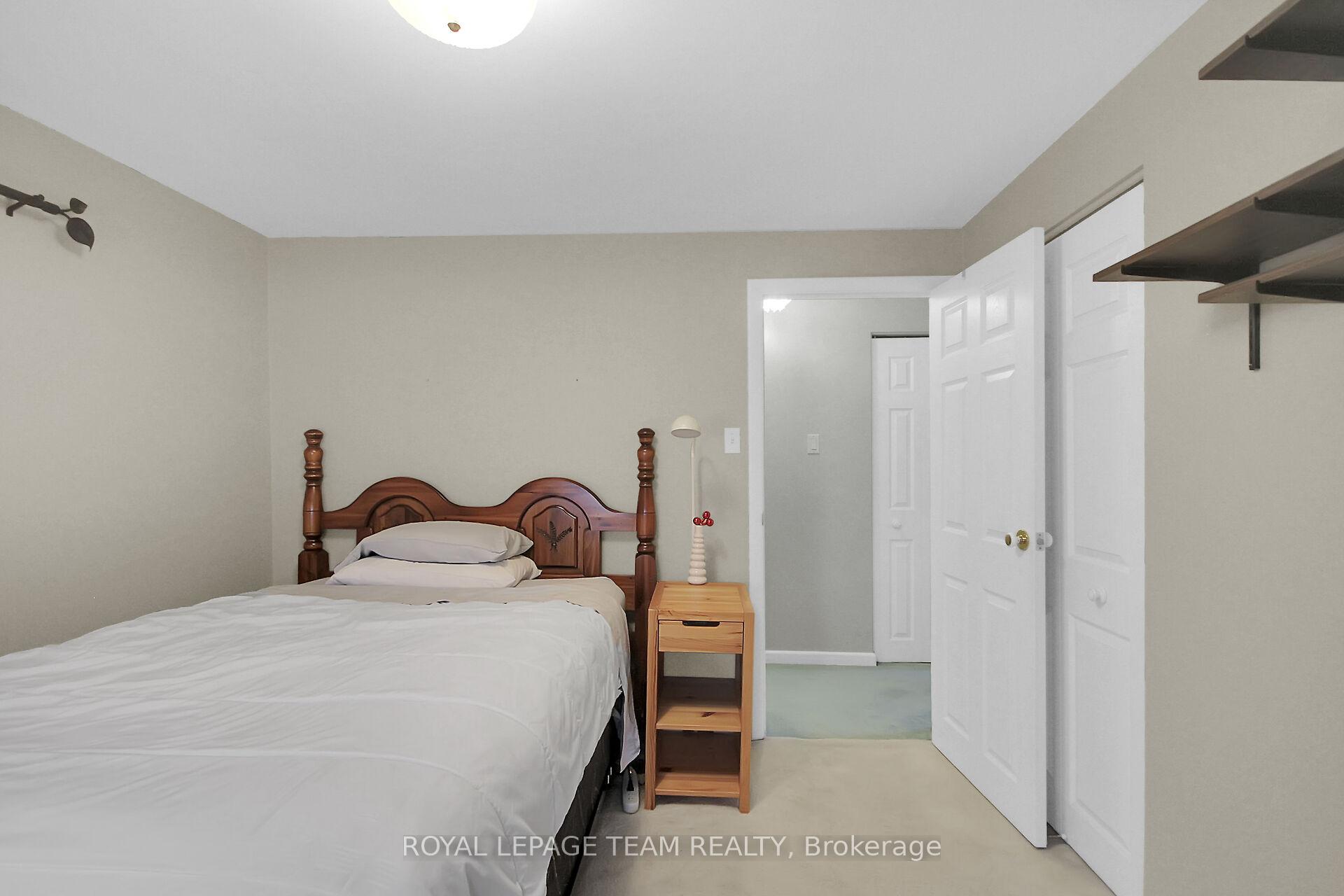 Photo 20 of 962 Dynes Road, Ottawa, Carleton Square — HOMEH