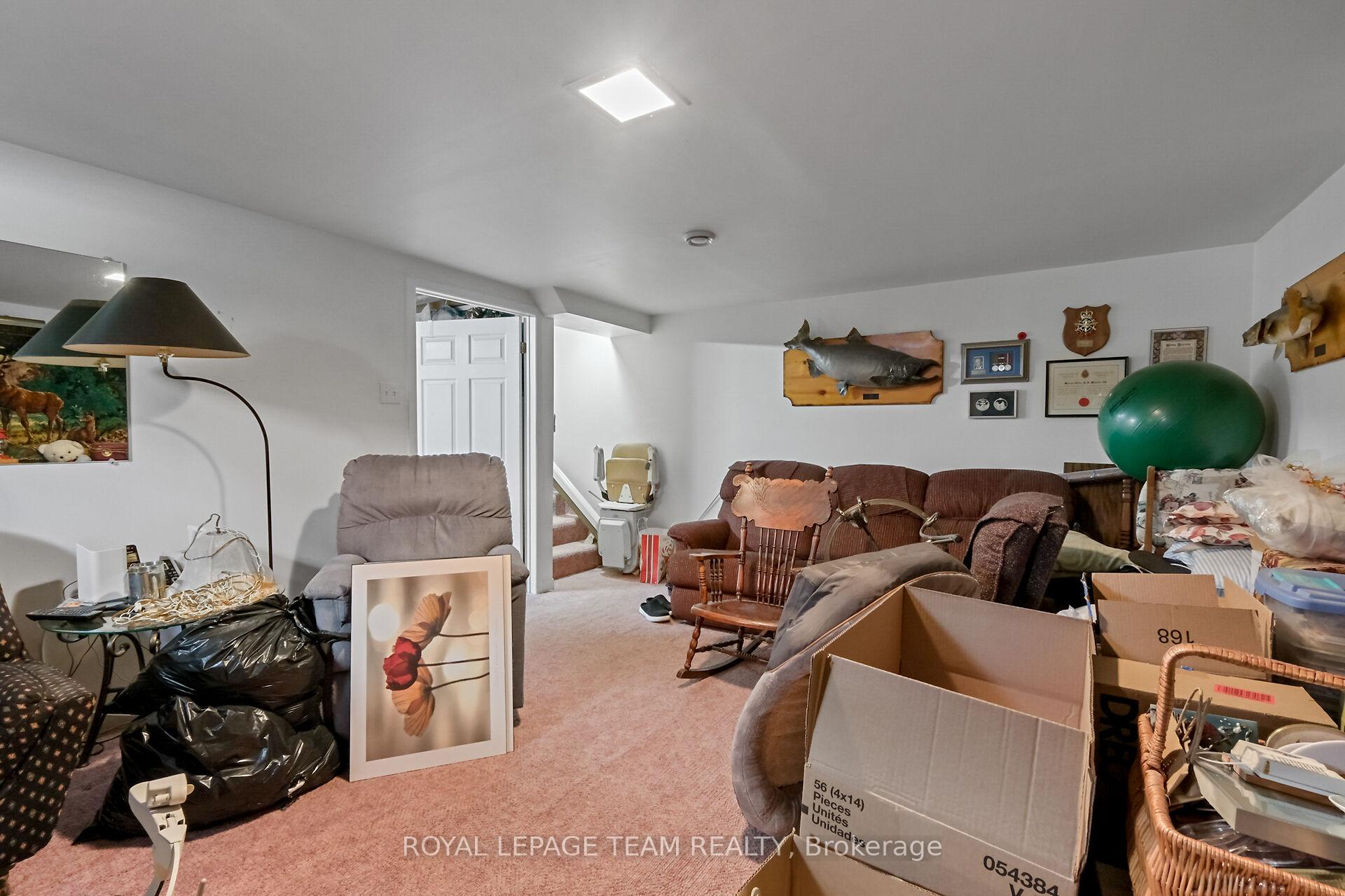 Photo 23 of 962 Dynes Road, Ottawa, Carleton Square — HOMEH