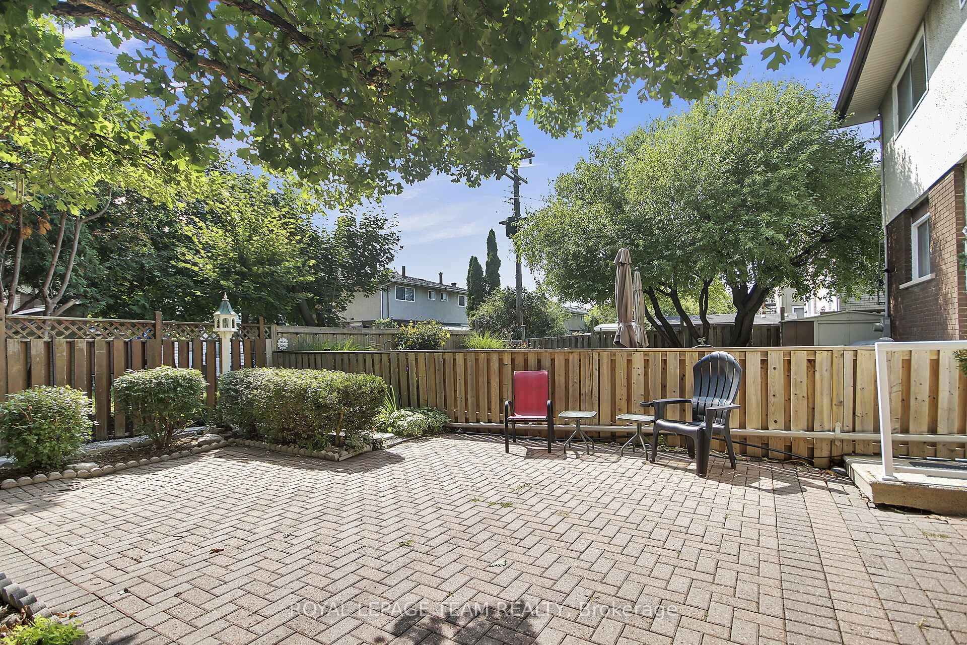Photo 26 of 962 Dynes Road, Ottawa, Carleton Square — HOMEH