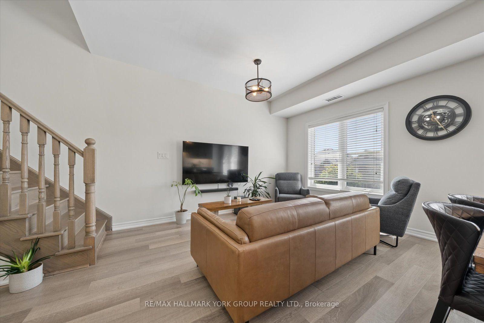 Photo 5 of Unit 203, 3905 Major Mackenzie Drive, Vaughan, Vellore Village — HOMEH