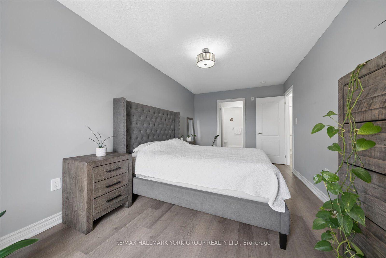 Photo 13 of Unit 203, 3905 Major Mackenzie Drive, Vaughan, Vellore Village — HOMEH