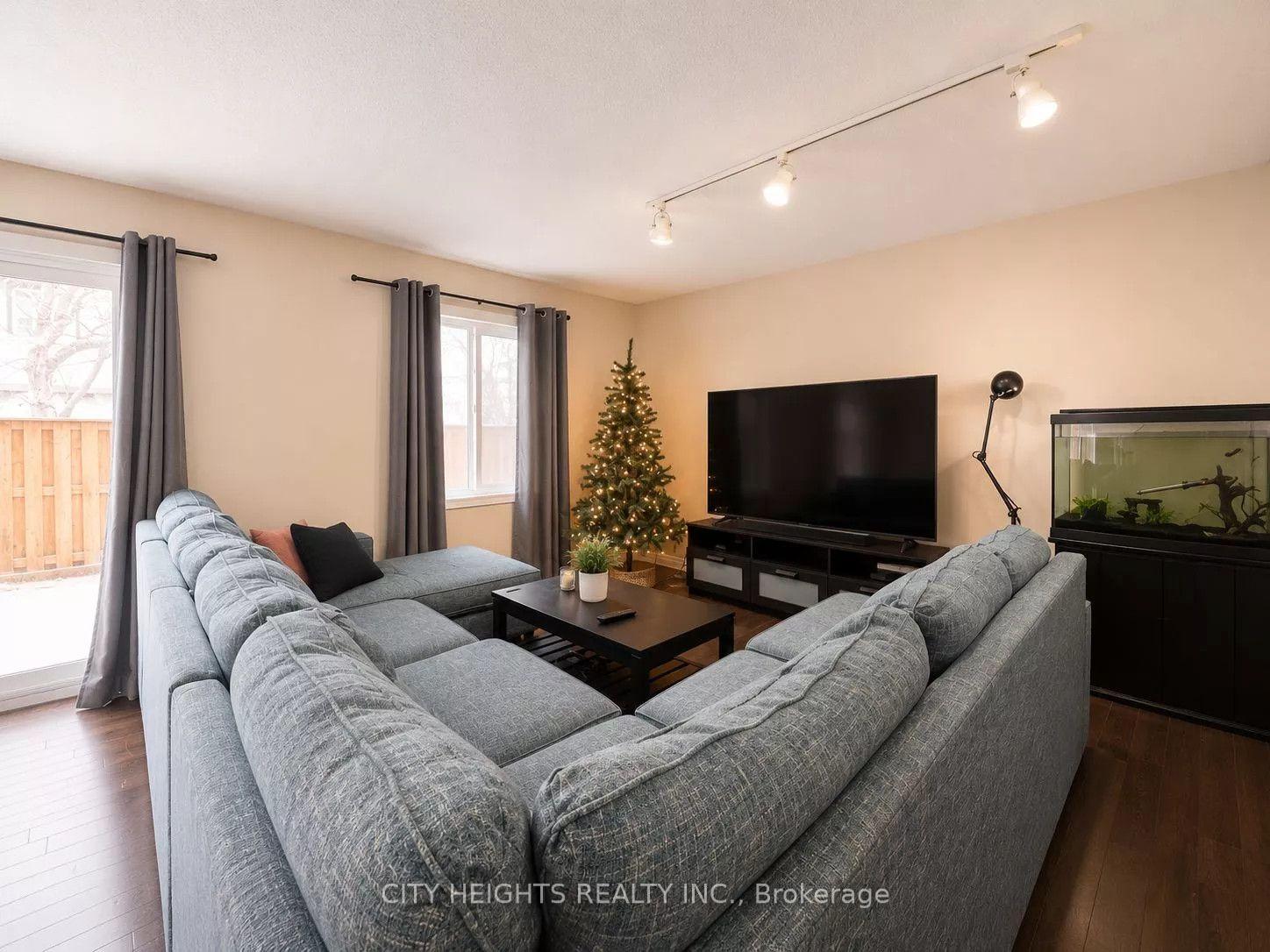 Photo 6 of Unit 20, 45 Hansen Road N, Brampton, Madoc — HOMEH