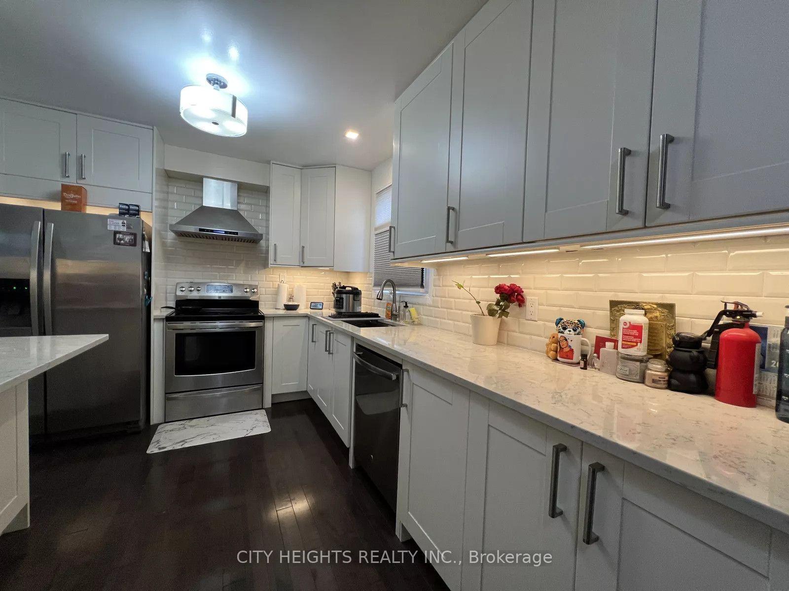 Photo 15 of Unit 20, 45 Hansen Road N, Brampton, Madoc — HOMEH