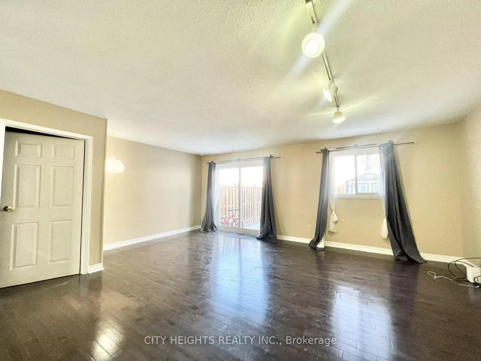 Photo 25 of Unit 20, 45 Hansen Road N, Brampton, Madoc — HOMEH