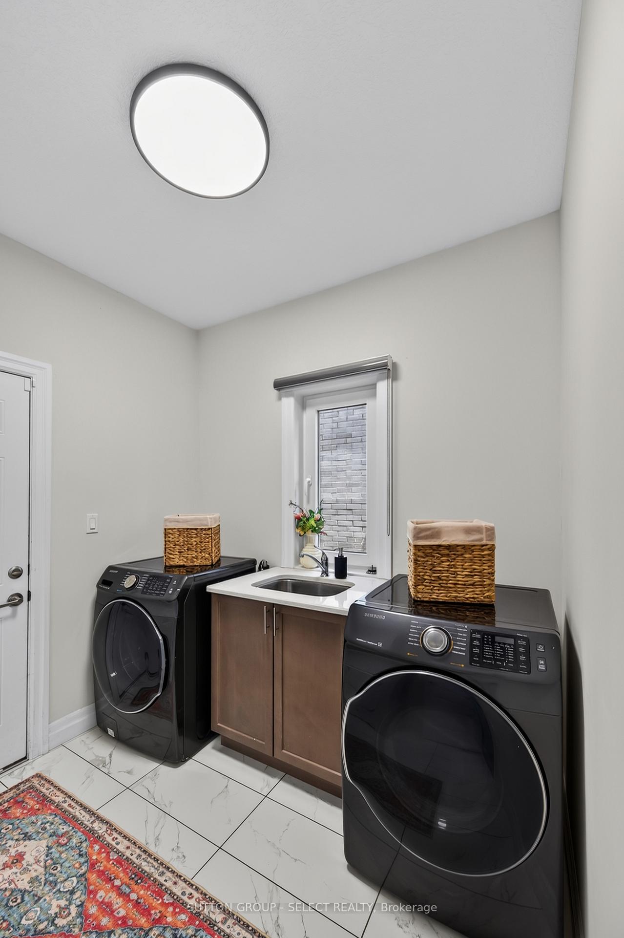 Photo 13 of 801 Superior Drive, London, North B — HOMEH