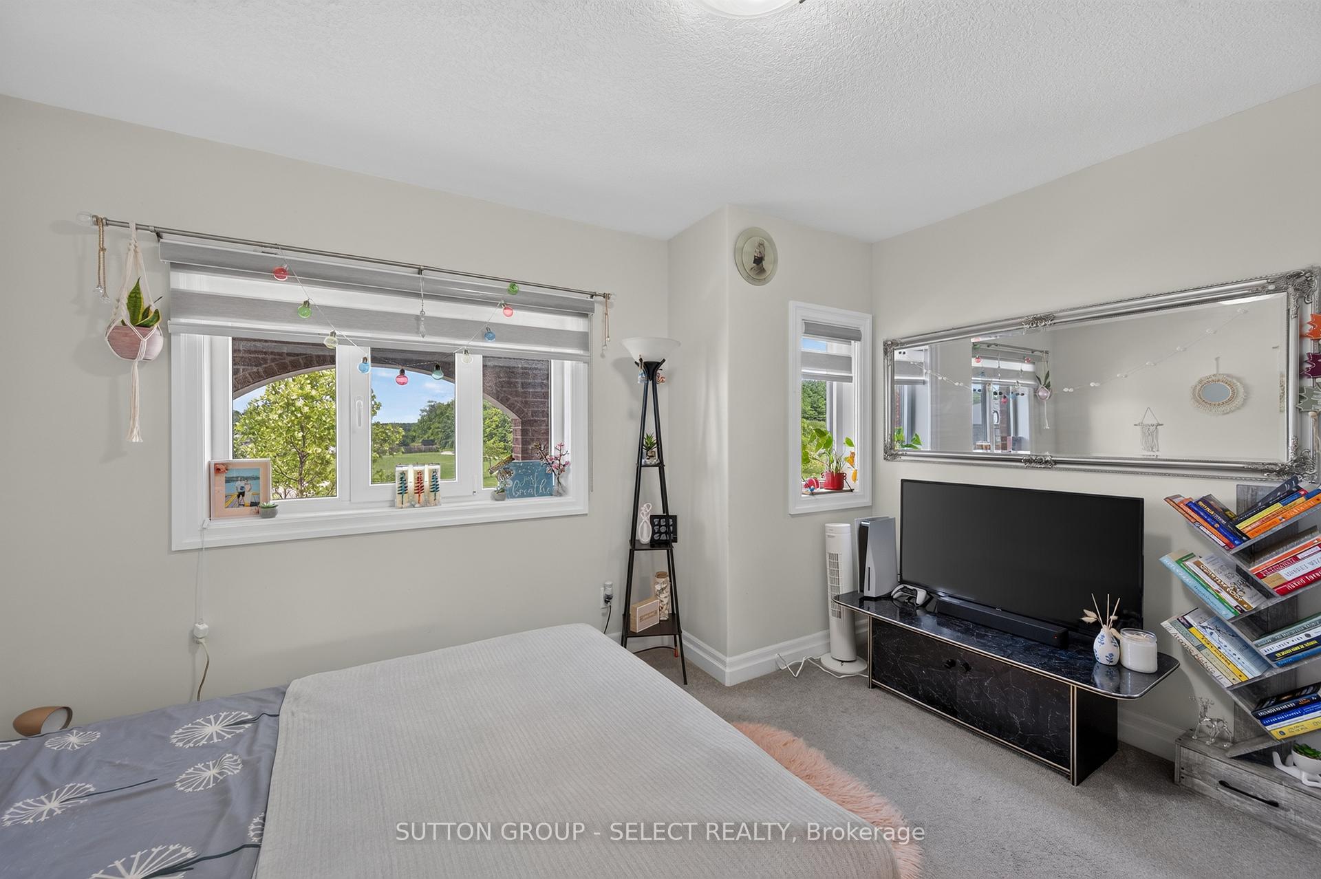 Photo 28 of 801 Superior Drive, London, North B — HOMEH