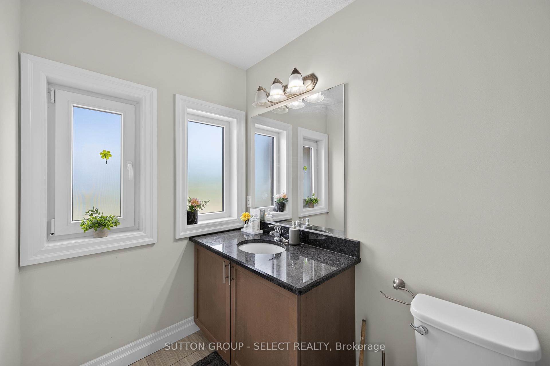 Photo 30 of 801 Superior Drive, London, North B — HOMEH