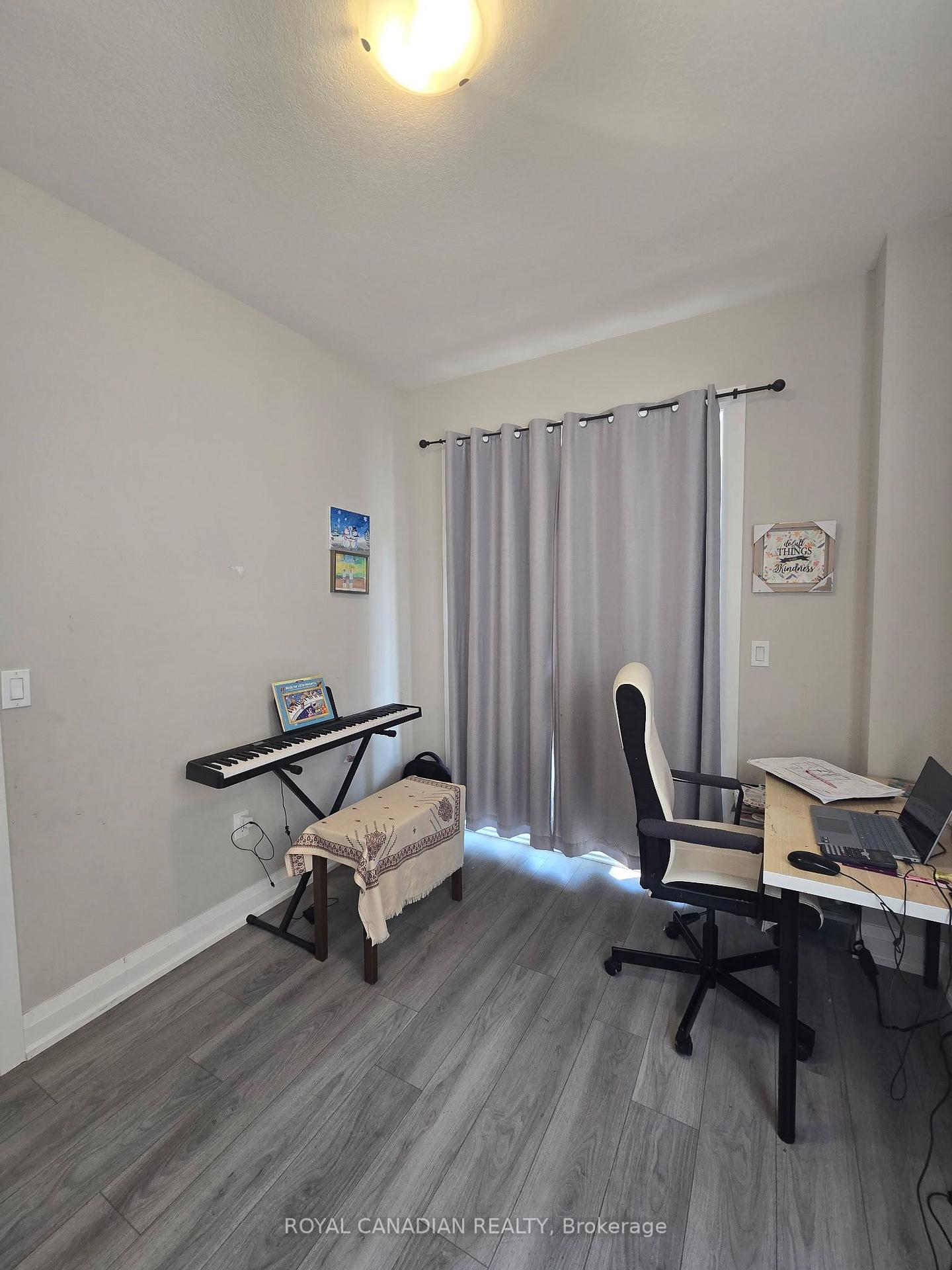 Photo 9 of Unit 51, 40 Zinfandel Drive, Hamilton, Winona Park — HOMEH