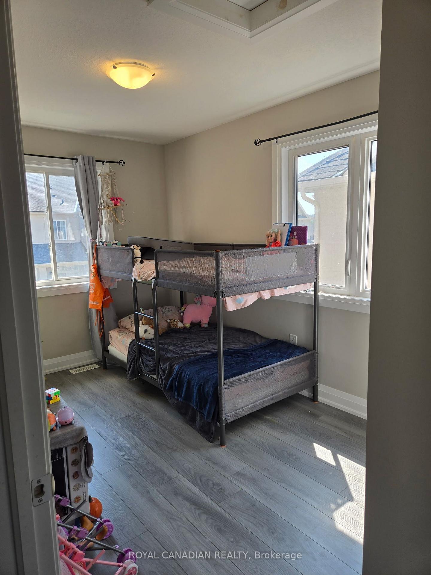 Photo 11 of Unit 51, 40 Zinfandel Drive, Hamilton, Winona Park — HOMEH