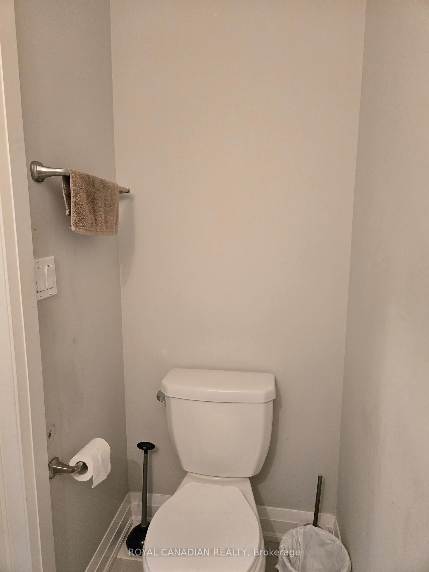Photo 13 of Unit 51, 40 Zinfandel Drive, Hamilton, Winona Park — HOMEH
