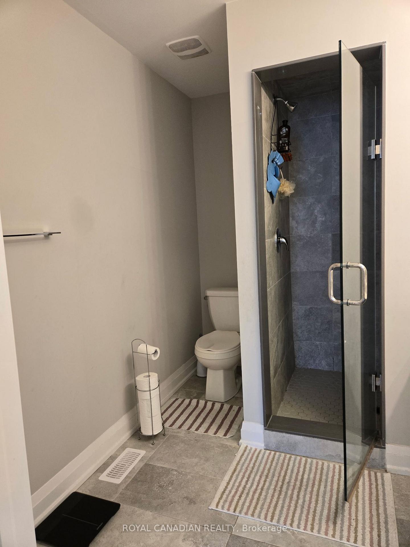 Photo 16 of Unit 51, 40 Zinfandel Drive, Hamilton, Winona Park — HOMEH