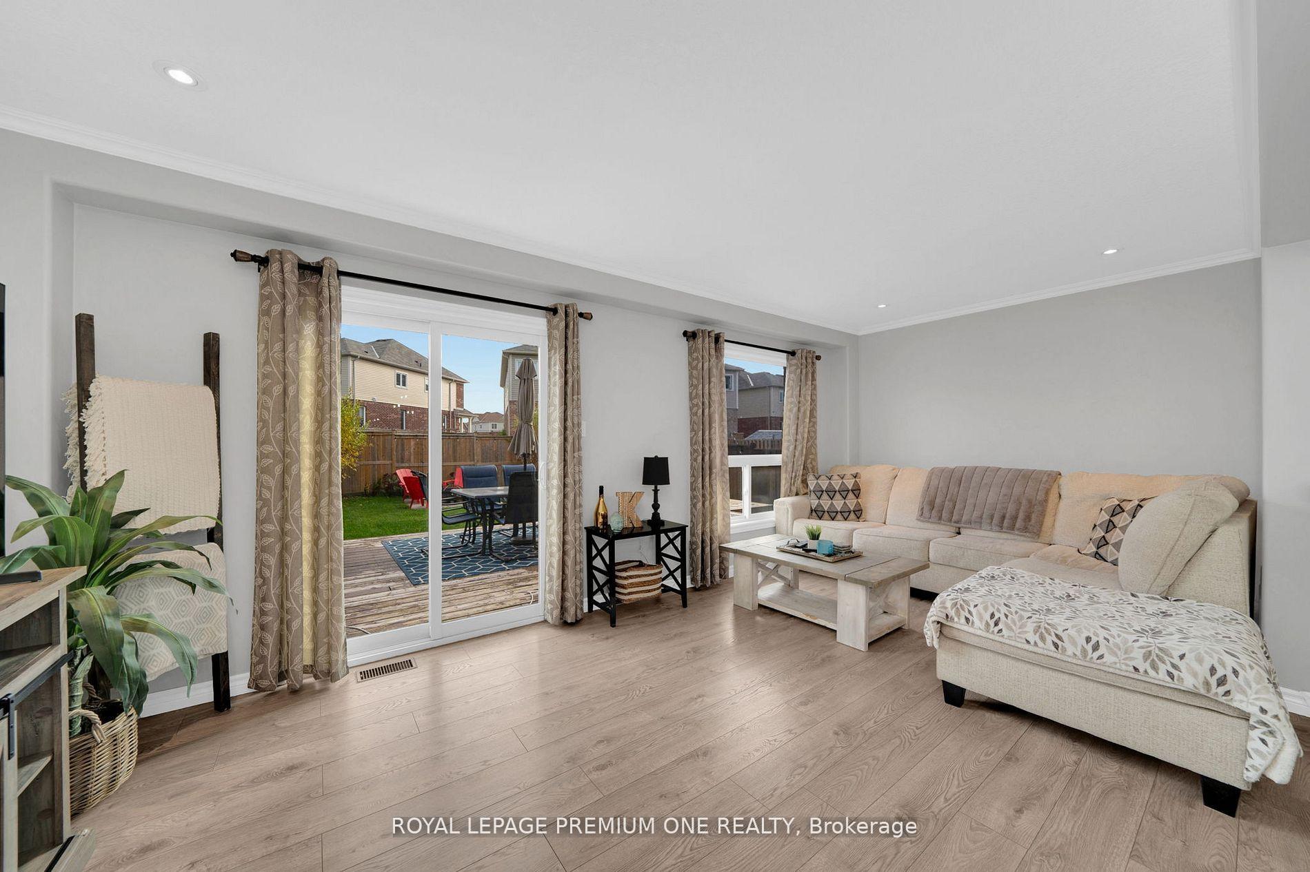 Photo 16 of 31 Stevenson Street, Essa, Angus — HOMEH
