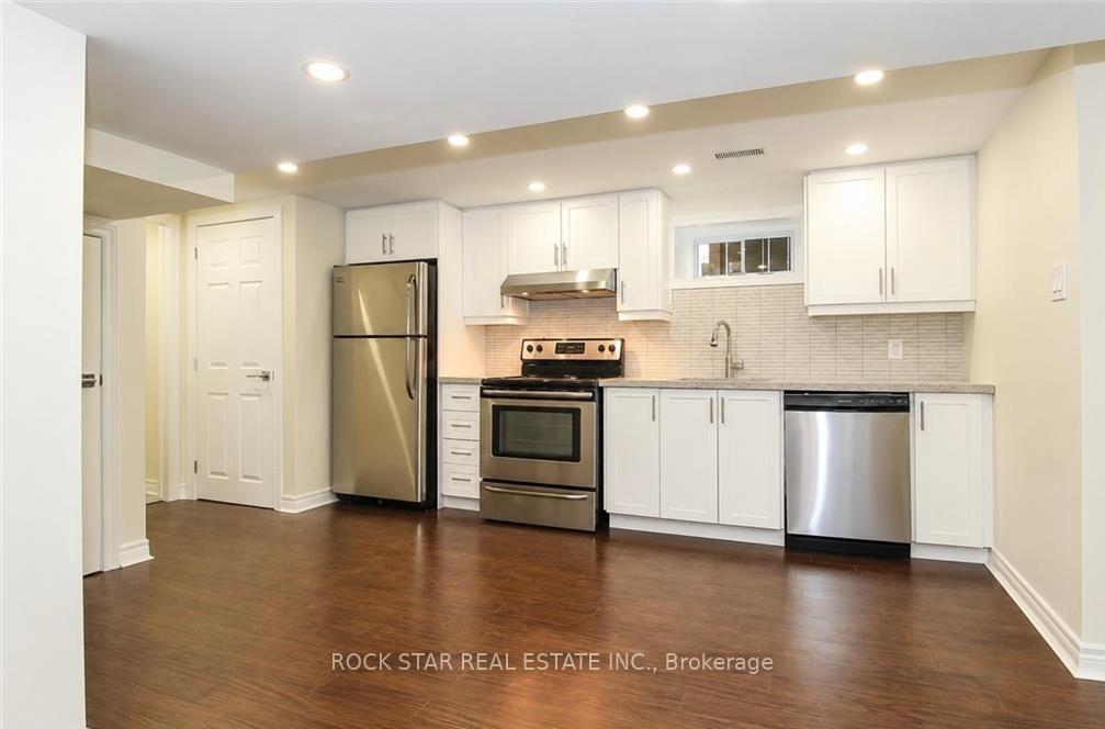 Photo 14 of 144 Winchester Boulevard, Hamilton, Hampton Heights — HOMEH