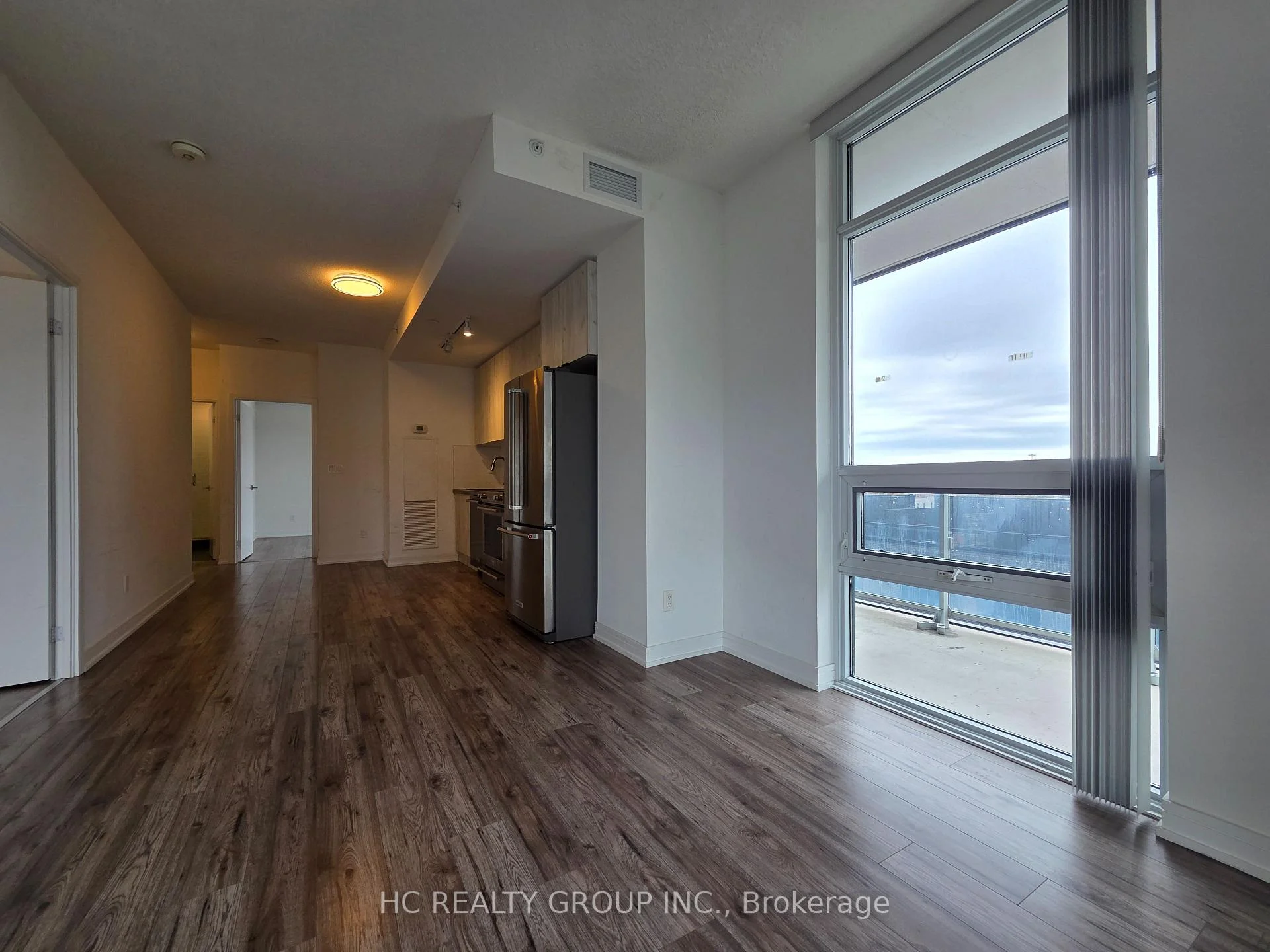 Photo 12 of Unit 605, 621 Sheppard Avenue E, North York, Bayview Village — HOMEH