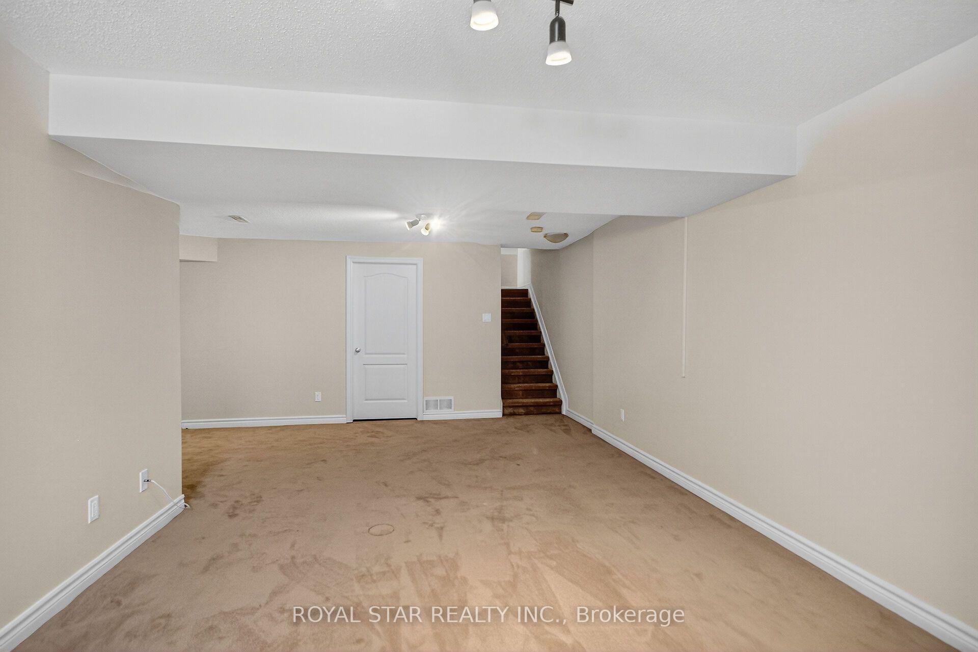 Photo 19 of 272 Broxburn Crescent, Ottawa, Barrhaven - Heritage Park — HOMEH
