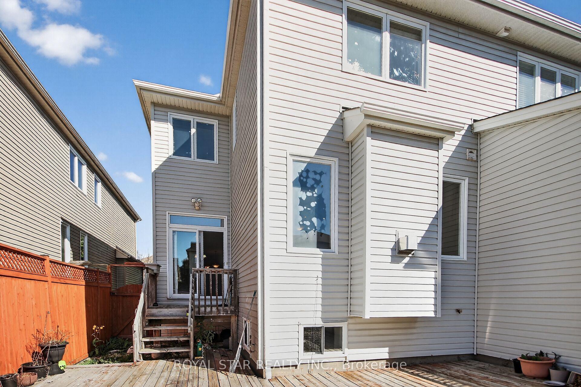 Photo 22 of 272 Broxburn Crescent, Ottawa, Barrhaven - Heritage Park — HOMEH