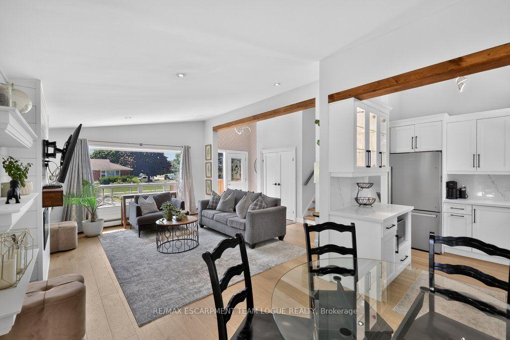 Photo 11 of 2085 Mountainside Drive, Burlington, Mountainside — HOMEH