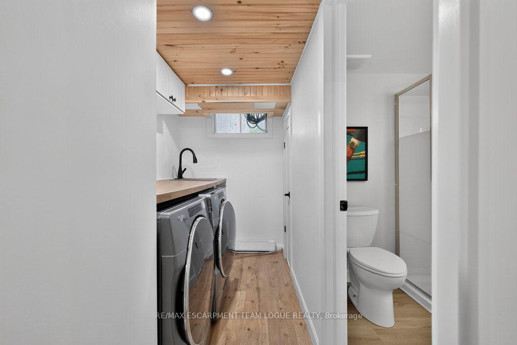 Photo 36 of 2085 Mountainside Drive, Burlington, Mountainside — HOMEH