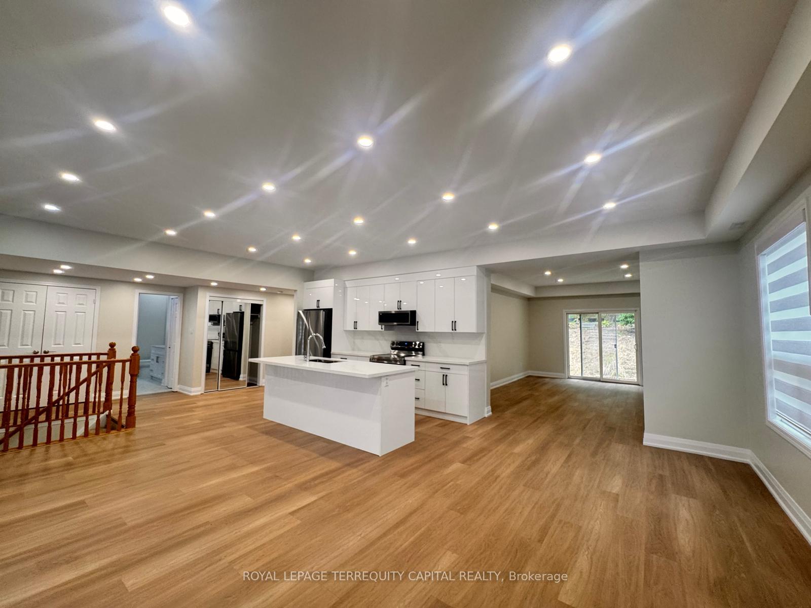 Photo 6 of Unit Upper, 344 Edgehill Drive, Barrie, Sandy Hollow — HOMEH