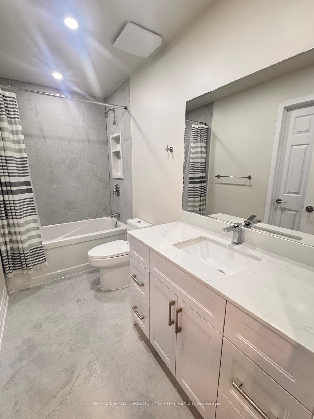 Photo 15 of Unit Upper, 344 Edgehill Drive, Barrie, Sandy Hollow — HOMEH