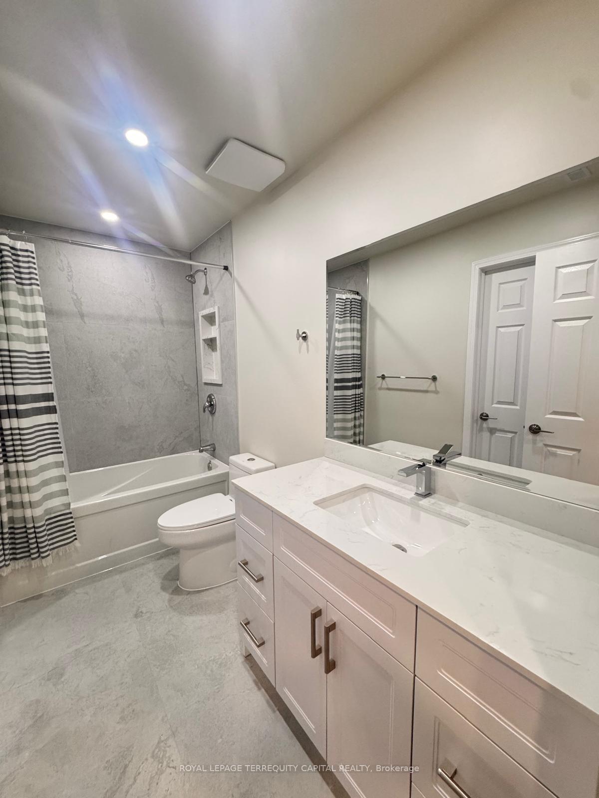 Photo 16 of Unit Upper, 344 Edgehill Drive, Barrie, Sandy Hollow — HOMEH